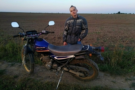 Kawasaki_KL250-G5_Super_Sherpa_1997