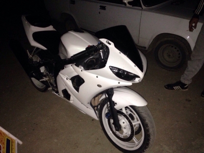 Yamaha_YZF-R6S_2007