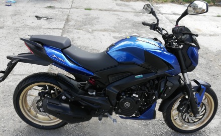 Bajaj_Dominar_400_2018