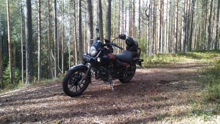 Bajaj_Avenger_220_2020