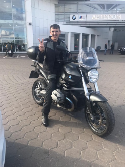 BMW_R1200R_2012