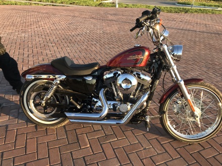 Harley-Davidson_1200_Sportster_2015