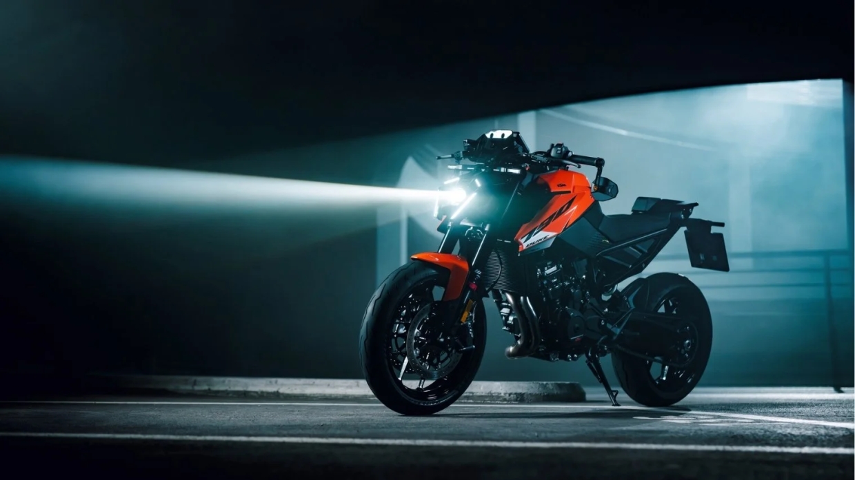 KTM 790 Duke 2027 года