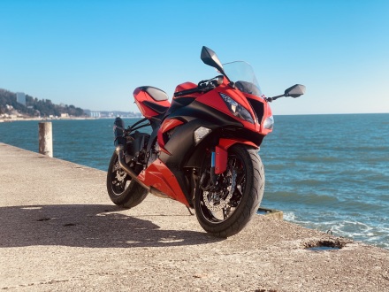 Kawasaki_Ninja_ZX-6R_636_2013