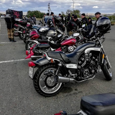 Yamaha_V-Max_1999