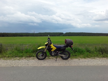 Suzuki_DR-Z_400_SM_2005