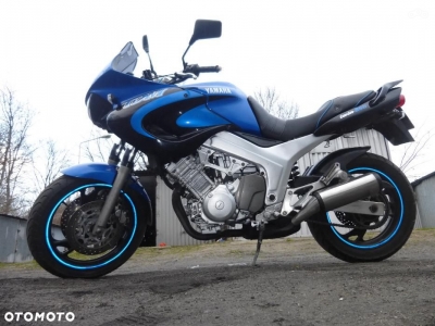 Yamaha_TDM_850_2001