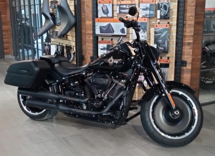 Harley-Davidson_Fat_Boy_2020