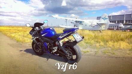 Yamaha_YZF-R6_2003