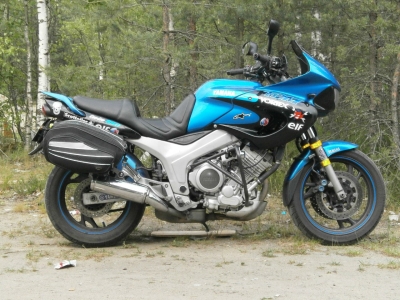 Yamaha_TDM_850_2001