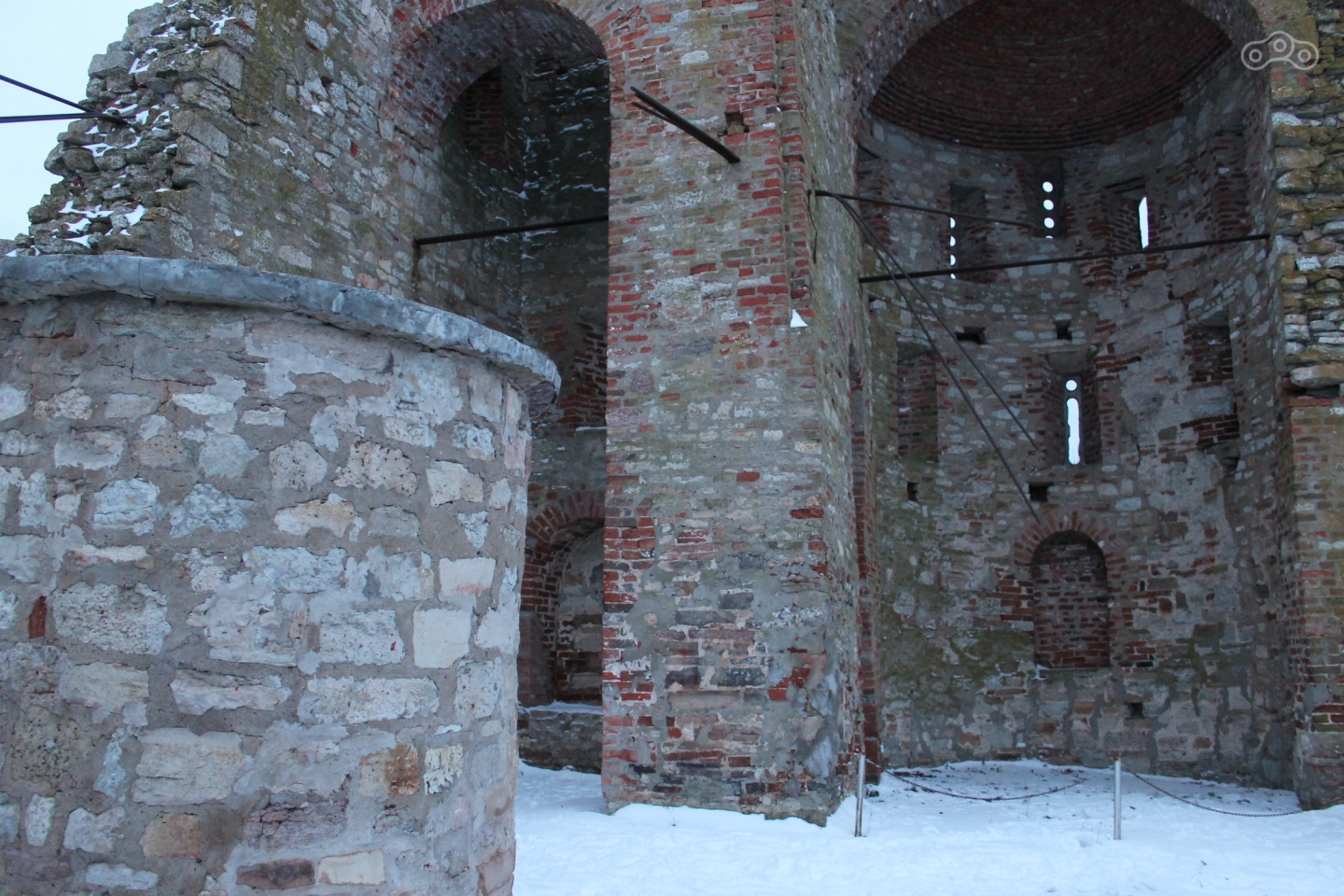 Руины церкви Благовещения  в Городище