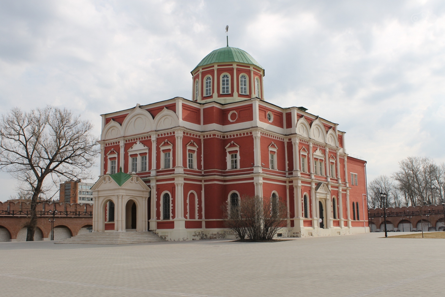 Старое здание Музея оружия, Кремль, Тула
