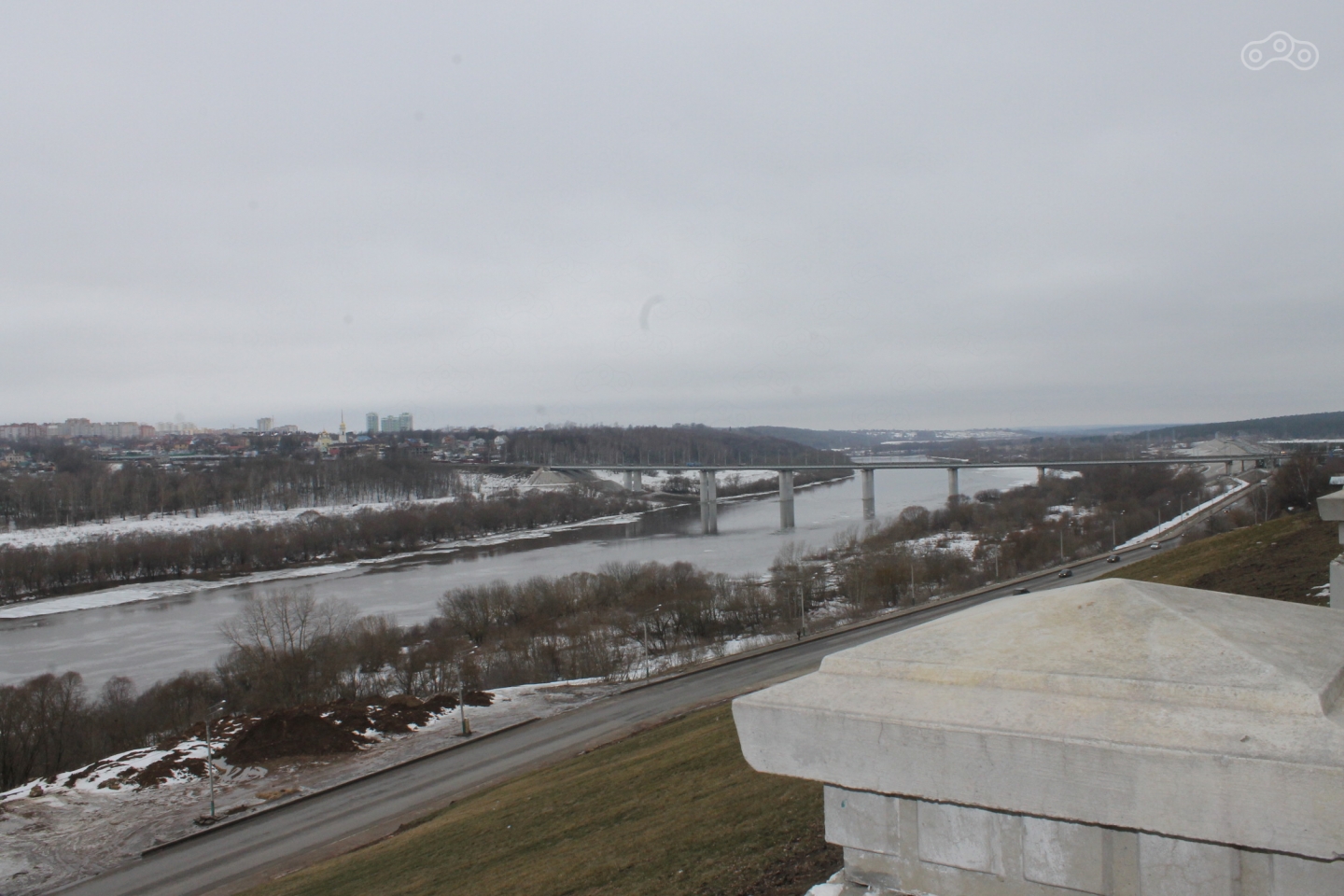 Вид на Гагаринский мост. Река Ока