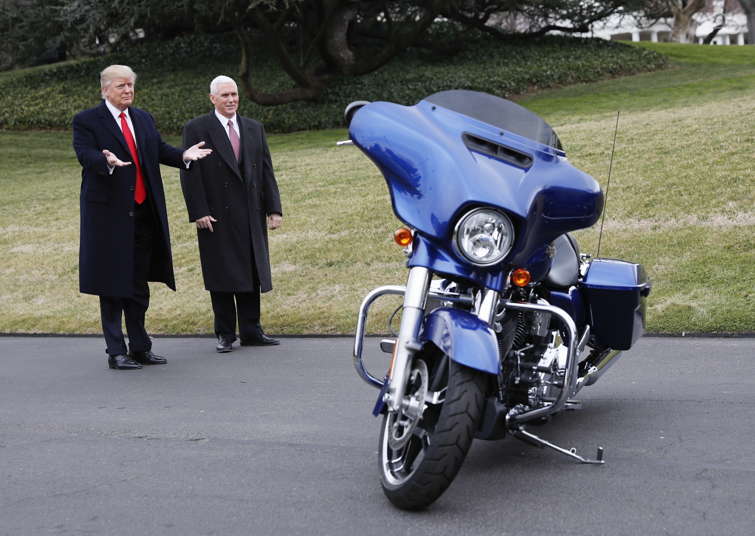 Ещё недавно Дональд Трамп выражал восхищение мотоциклами из Милуоки