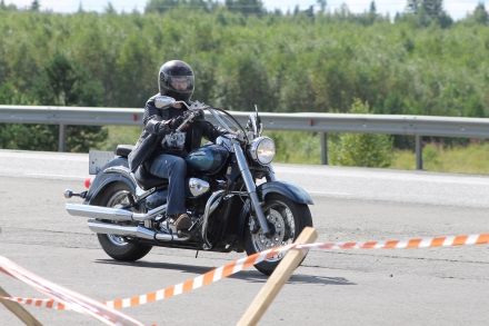 Suzuki_Intruder_800_2004