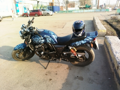 Honda_CB400_Super_Four_1995